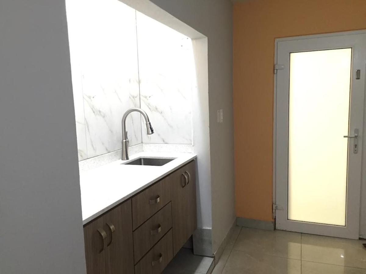 Segovia Studio Units Carolina Bagian luar foto